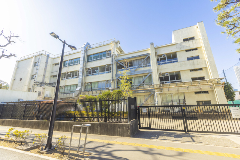 江東区立辰巳中学校