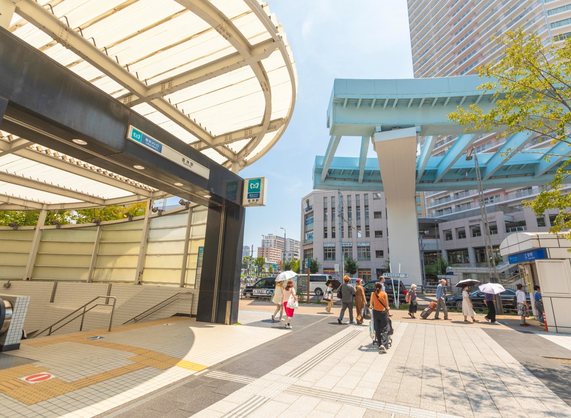 「豊洲」駅