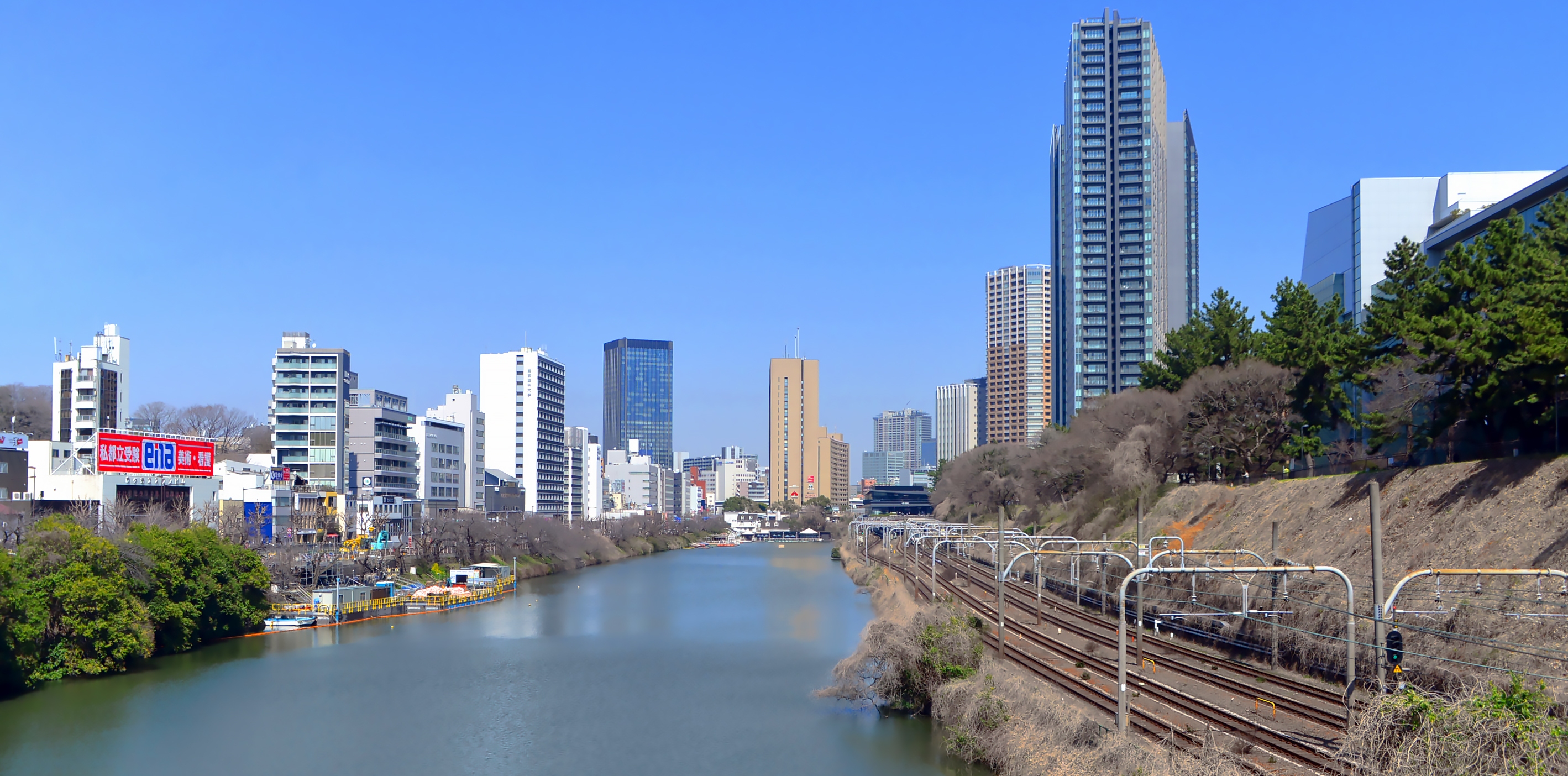 エリア周辺の街並み
