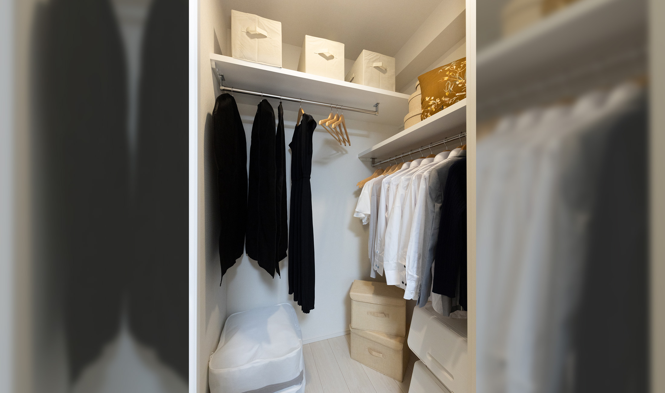 WALK IN CLOSET W1type