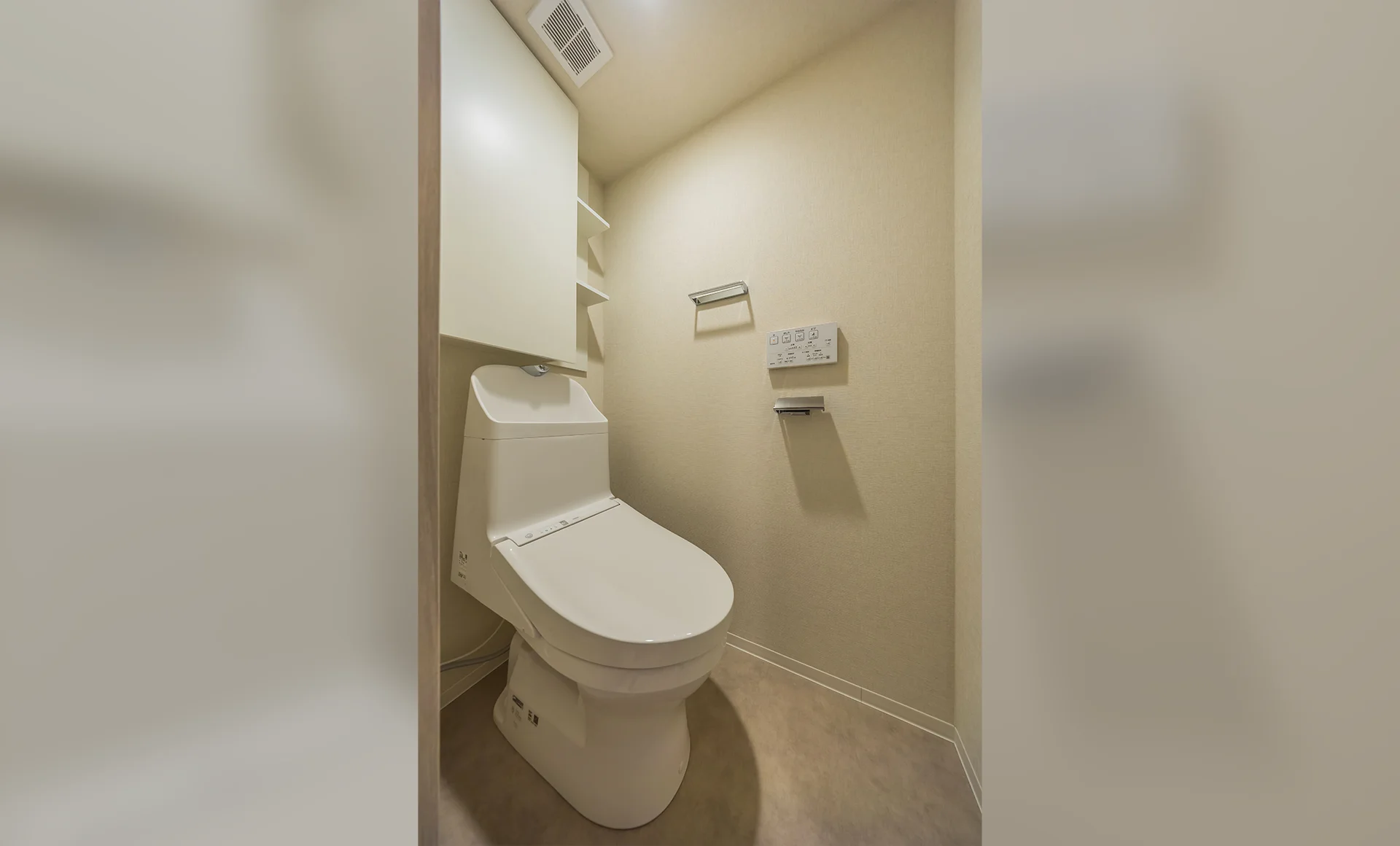 422号室/19Atype/2K(トイレ)