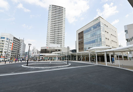 「東中野」駅前西口広場（物件より1km圏内）