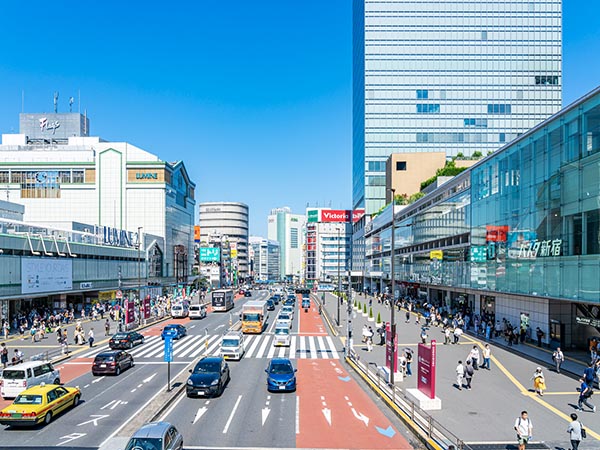 新宿駅 南口