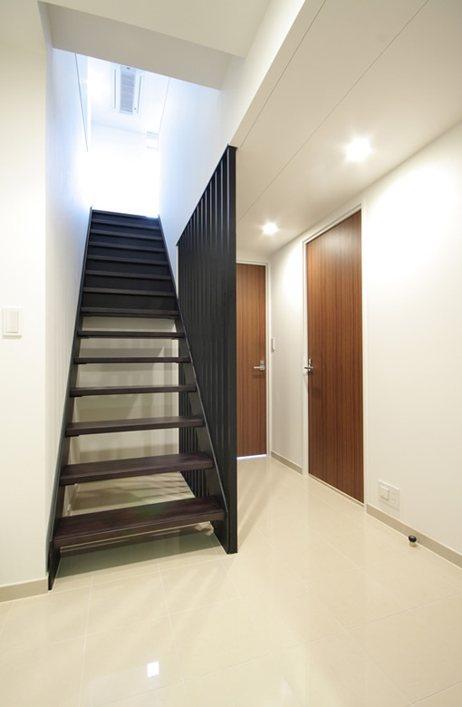 Hall / M1 type
