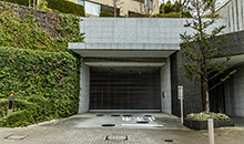 駐車場入口