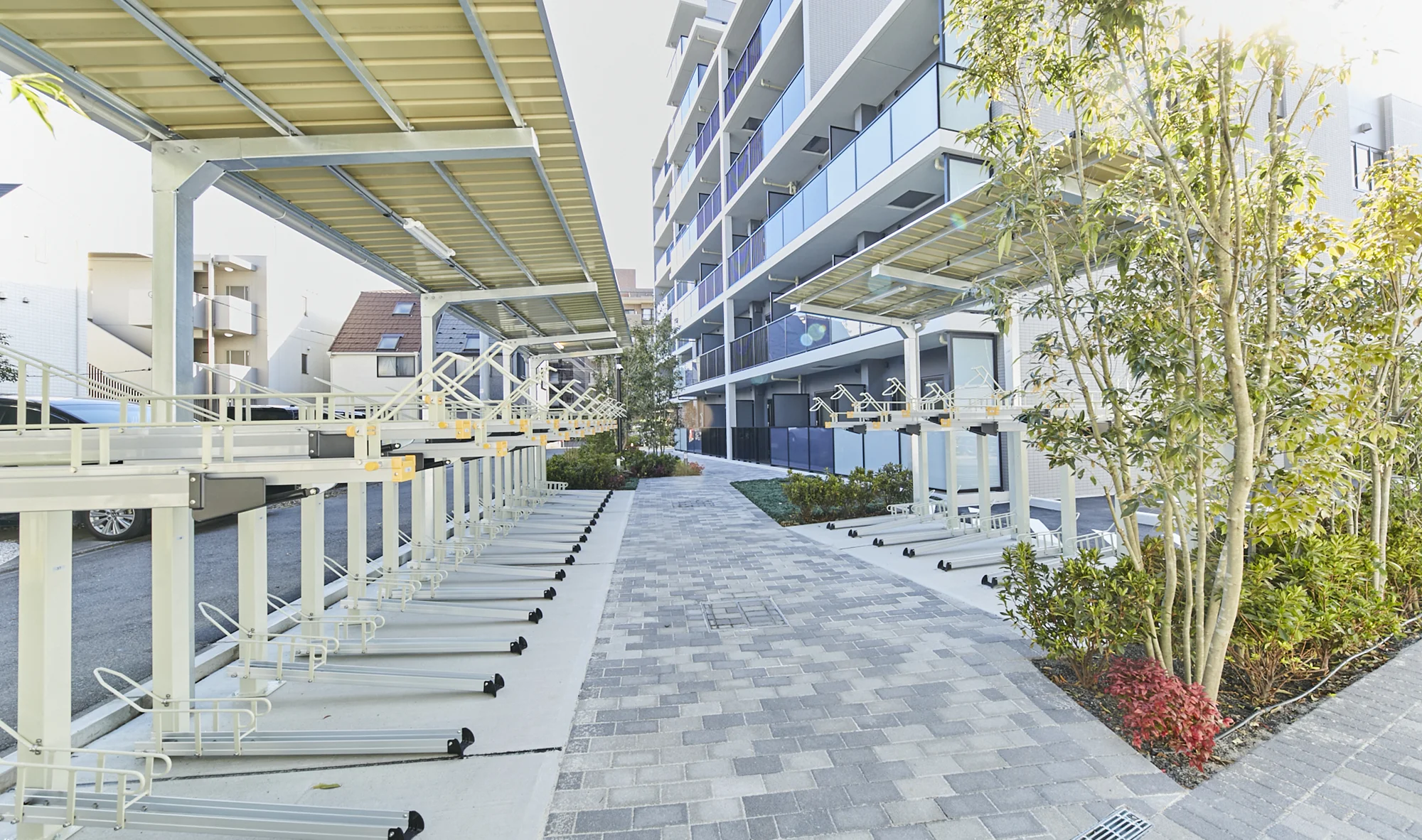 サウス棟：駐輪場