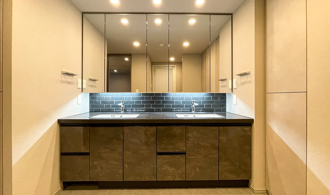 パウダールーム