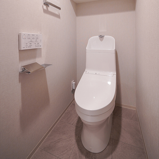 暖房機能付き温水洗浄トイレ